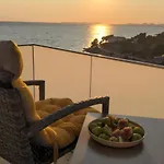 Sunset Bay Casa Dolac