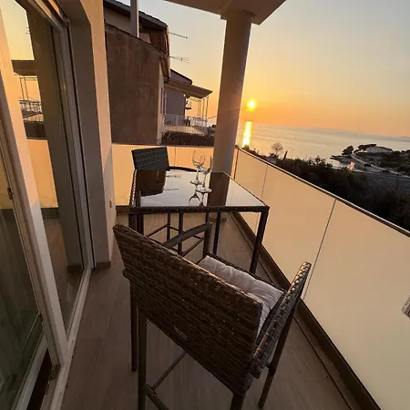 Sunset Bay Casa * Dolac