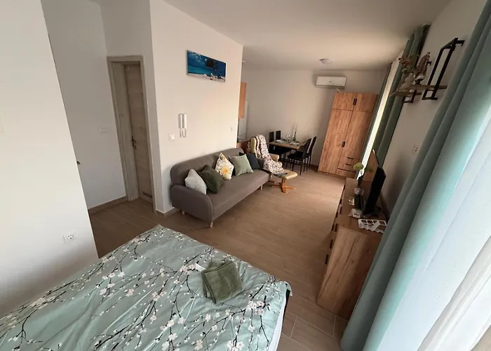 Sunset Bay Casa Apartman *